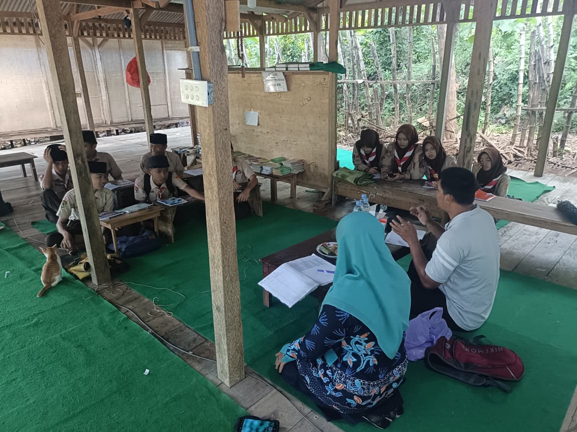 PELAYANAN KESEHATAN PEDULI REMAJA (PKPR) DI PUSKESMAS SLUKE